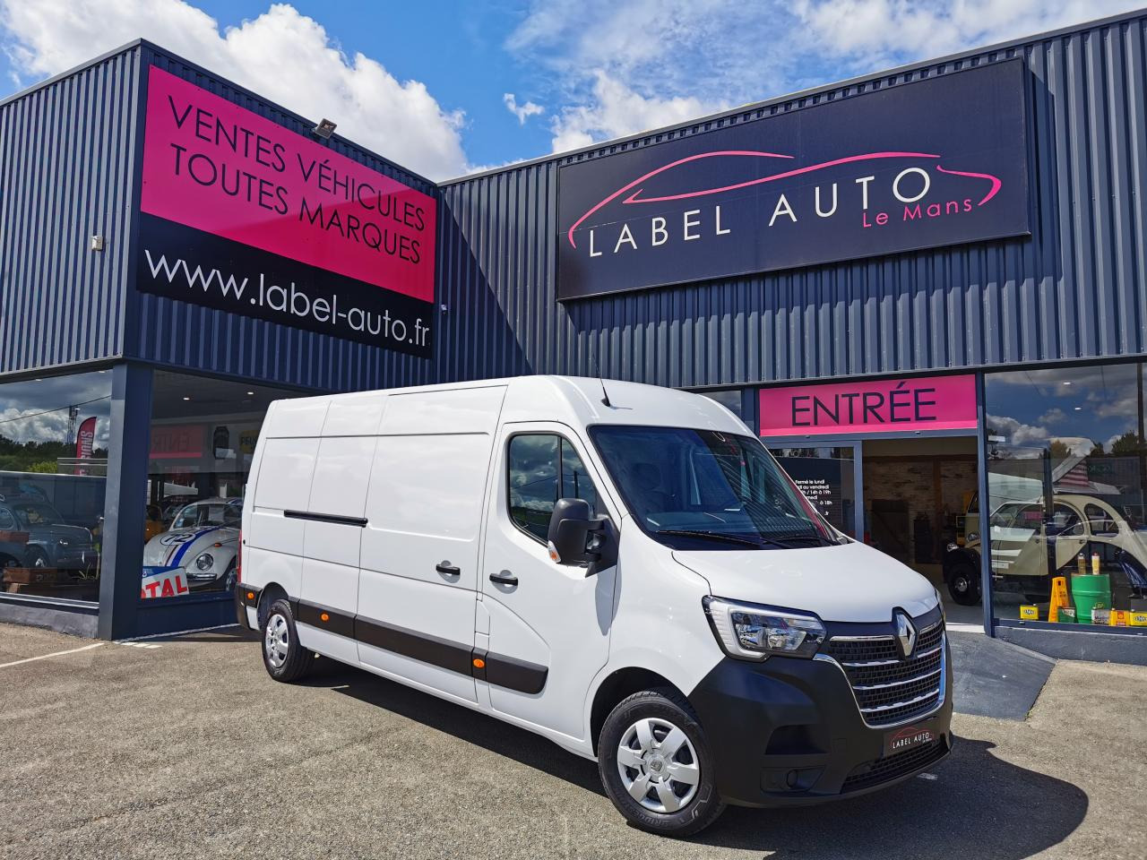 RENAULT Master Grand Confort F3500 L3H2 2.3 dCi - 135 III FOURGON Fourgon L3H2 Traction PHASE 3 - Panel van: picture 1 RENAULT Master Grand Confort F3500 L3H2 2.3 dCi - 135 III FOURGON Fourgon L3H2 Traction PHASE 3 - Panel van: picture 1