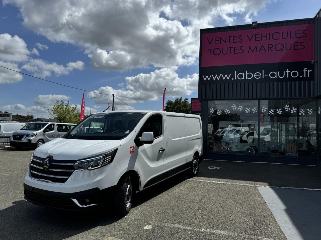 RENAULT Trafic L2H1 3000 Kg 2.0 Blue dCi - 170 2024  III FOURGON Fourgon Advance L2H1 PHASE 3 - Panel van: picture 3 RENAULT Trafic L2H1 3000 Kg 2.0 Blue dCi - 170 2024  III FOURGON Fourgon Advance L2H1 PHASE 3 - Panel van: picture 3