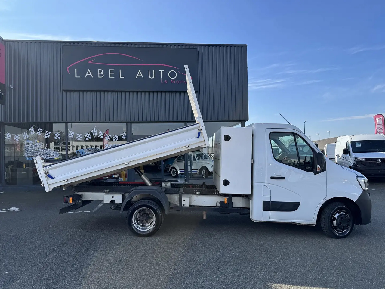 Tipper van Renault Master R3500RJ L3 2.3 DCI 130CH + COFFRE CONFORT EUROVI: picture 1