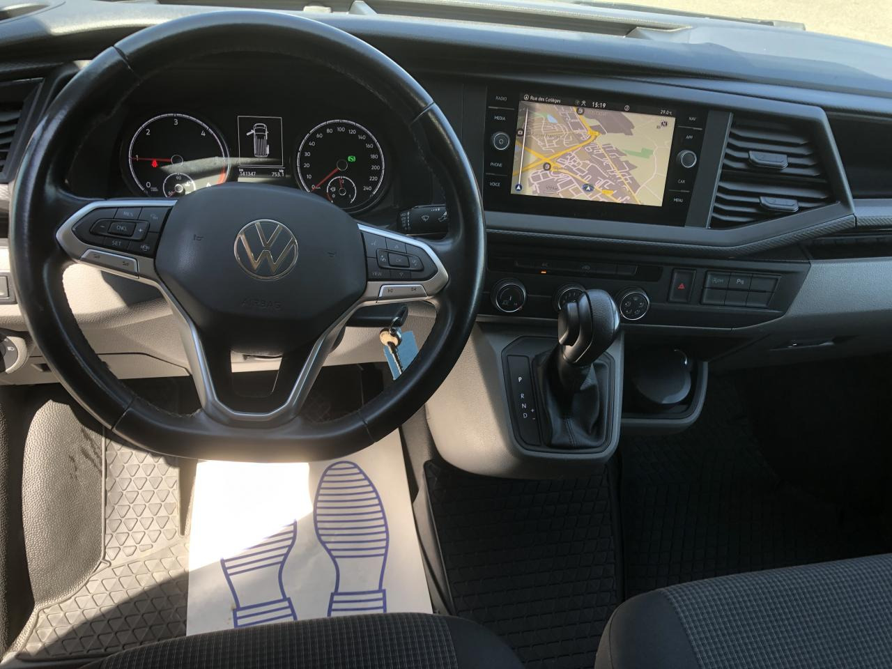 VOLKSWAGEN transporter 2.8T L1H1 2.0 TDI 150CH BUSINESS DSG7 - Panel van: picture 3 VOLKSWAGEN transporter 2.8T L1H1 2.0 TDI 150CH BUSINESS DSG7 - Panel van: picture 3