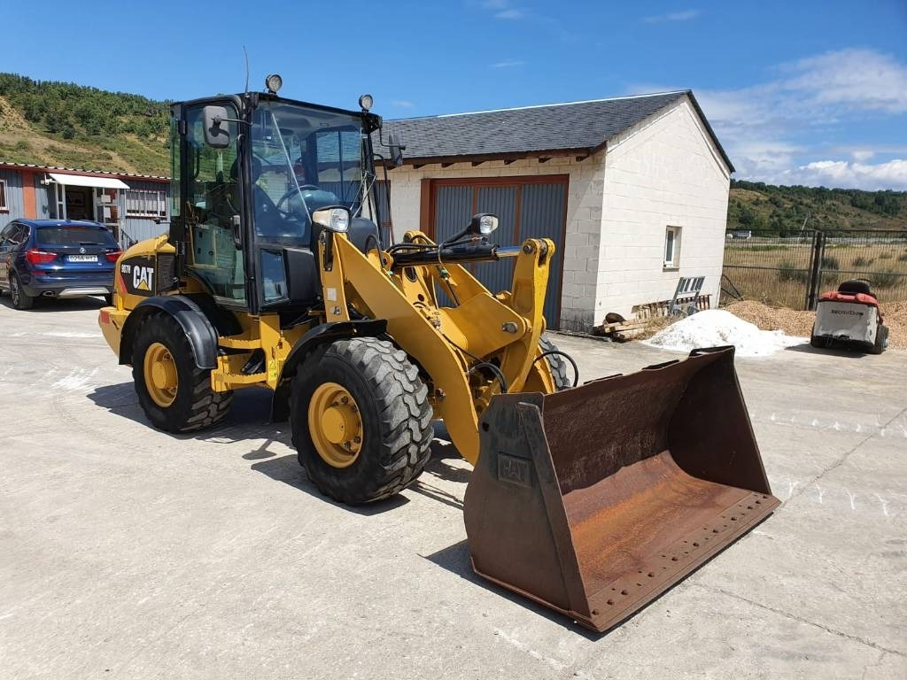 CAT 907 H - Wheel loader: picture 3 CAT 907 H - Wheel loader: picture 3