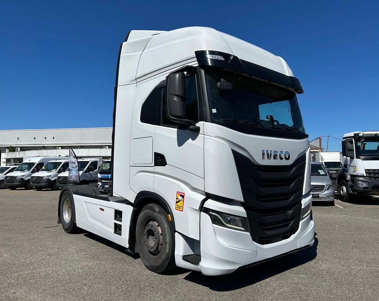 IVECO S-WAY 510 - Tractor unit: picture 1 IVECO S-WAY 510 - Tractor unit: picture 1