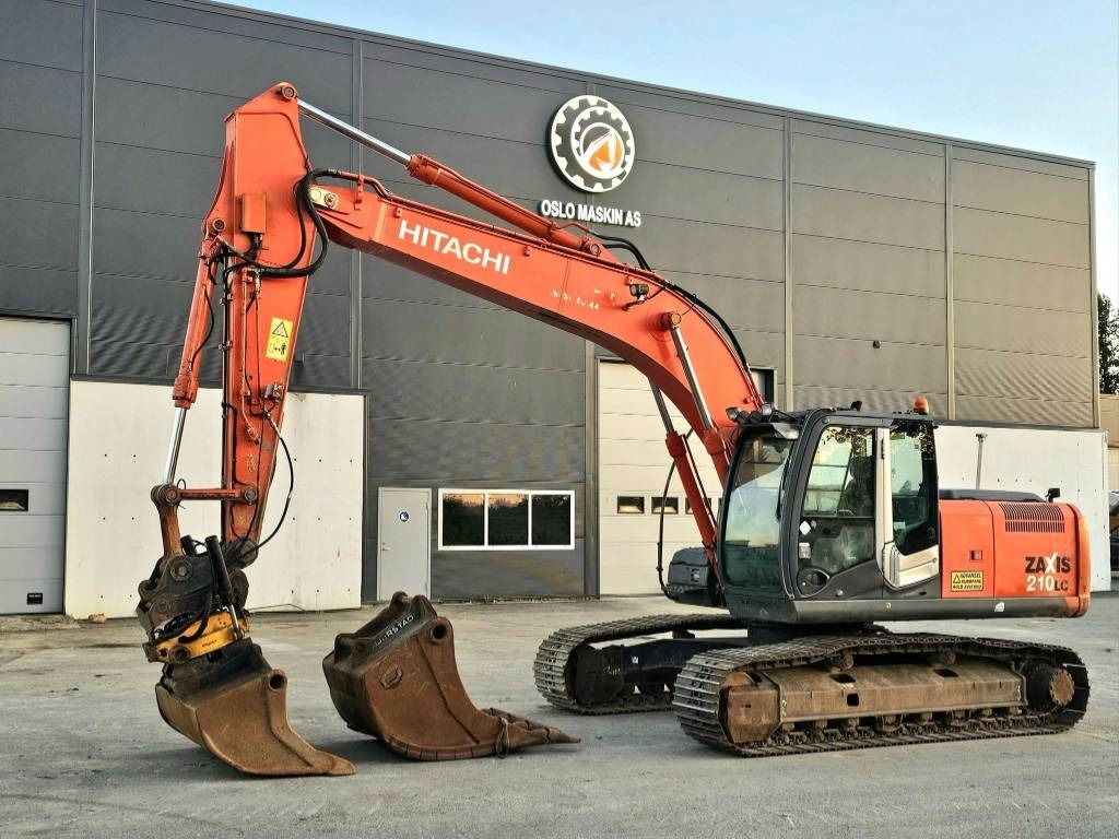 Hitachi ZX 210 LC-3 - Crawler excavator: picture 1 Hitachi ZX 210 LC-3 - Crawler excavator: picture 1