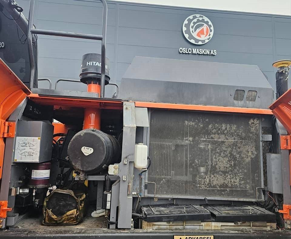 Crawler excavator Hitachi ZX 300 LC-6: picture 34