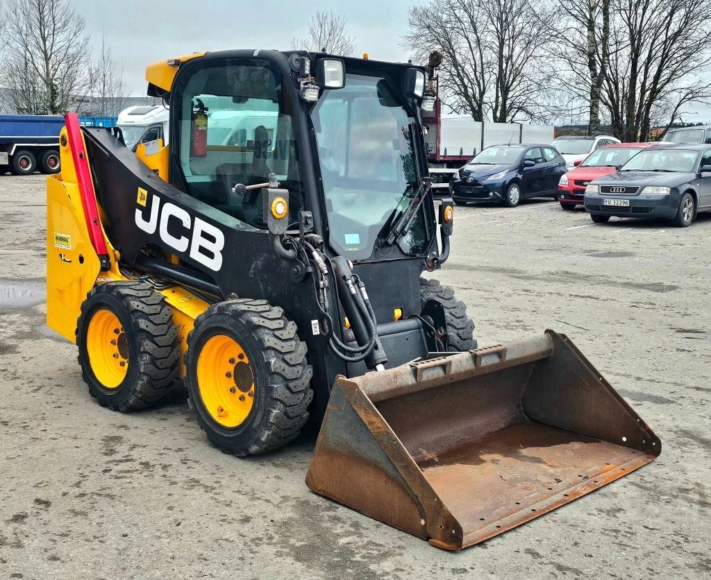 JCB 155 - Skid steer loader: picture 2 JCB 155 - Skid steer loader: picture 2