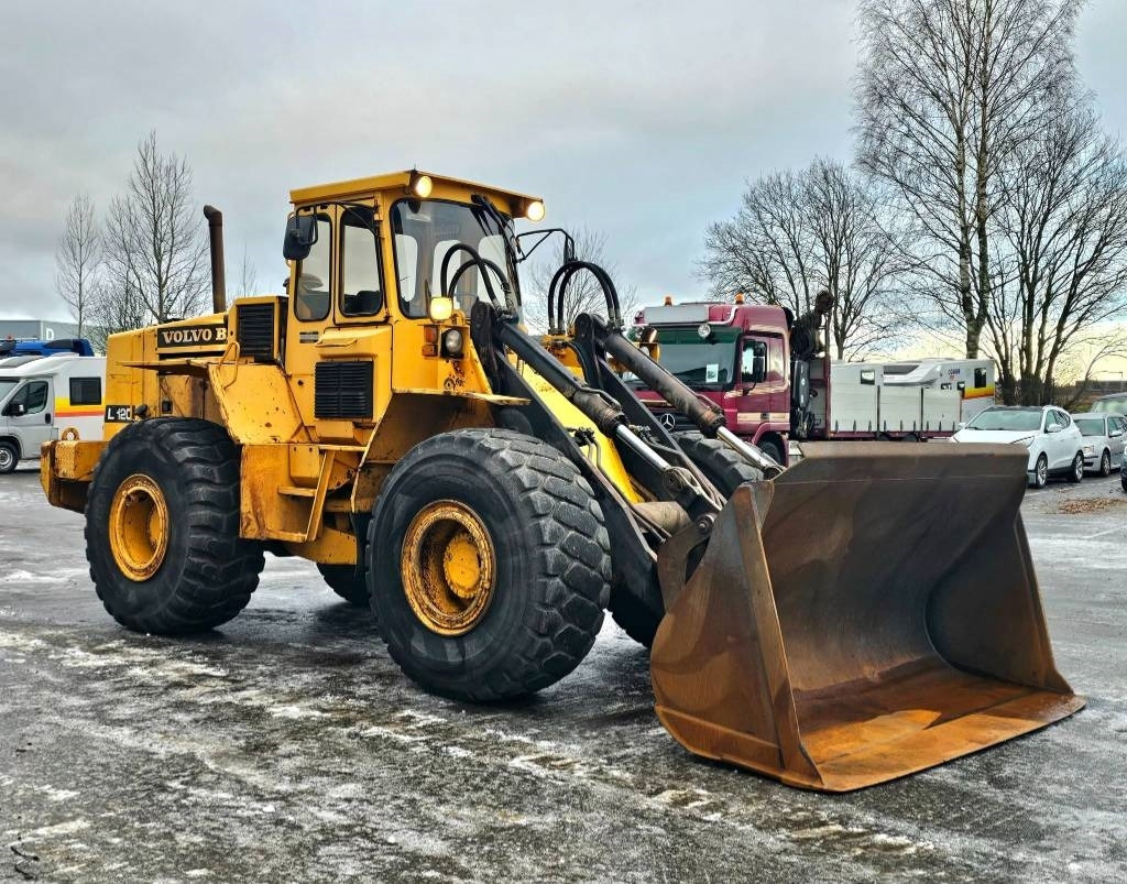Leasing of Volvo L 120  Volvo L 120: picture 7