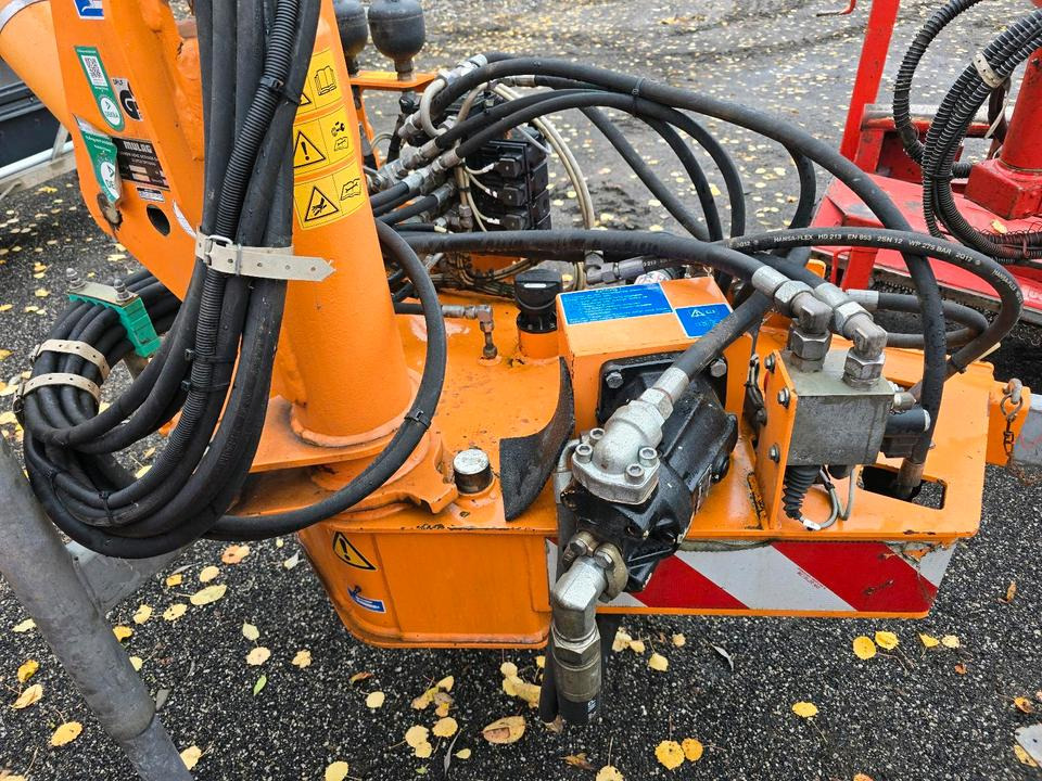 Mulag FME 500 Böschungsmäher Böschungsmulcher FME für Unimog 405 UGE UGN U300 400 500 423 427 430 530 MHU MFK DUA UNA - Boom mower: picture 3 Mulag FME 500 Böschungsmäher Böschungsmulcher FME für Unimog 405 UGE UGN U300 400 500 423 427 430 530 MHU MFK DUA UNA - Boom mower: picture 3