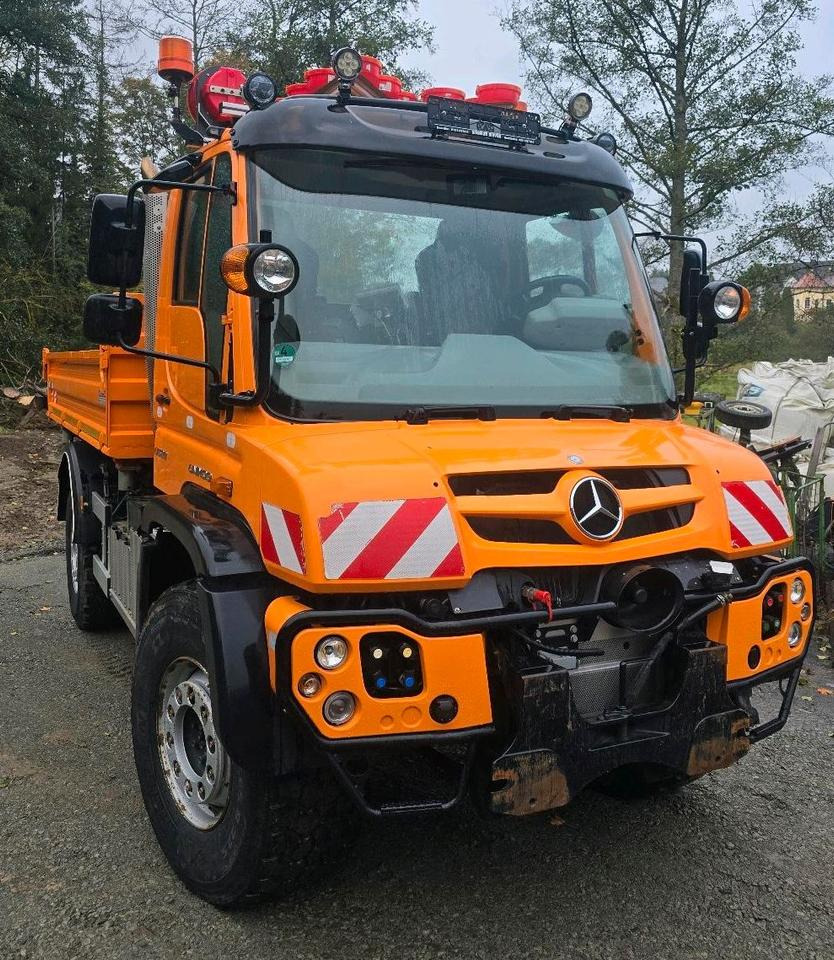 Unimog U 530 EAS Easy-Drive Variopilot U527 535 430 427 423 Mercedes-Benz 405 - Tipper: picture 3 Unimog U 530 EAS Easy-Drive Variopilot U527 535 430 427 423 Mercedes-Benz 405 - Tipper: picture 3