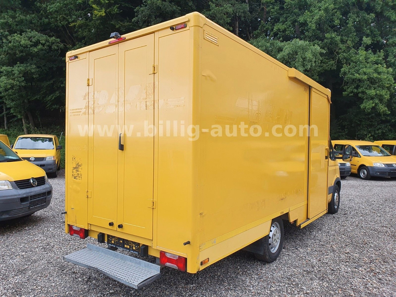 Iveco Daily 1.Hand*EU4* Regale Integralkoffer DHL POST - Box van: picture 4 Iveco Daily 1.Hand*EU4* Regale Integralkoffer DHL POST - Box van: picture 4