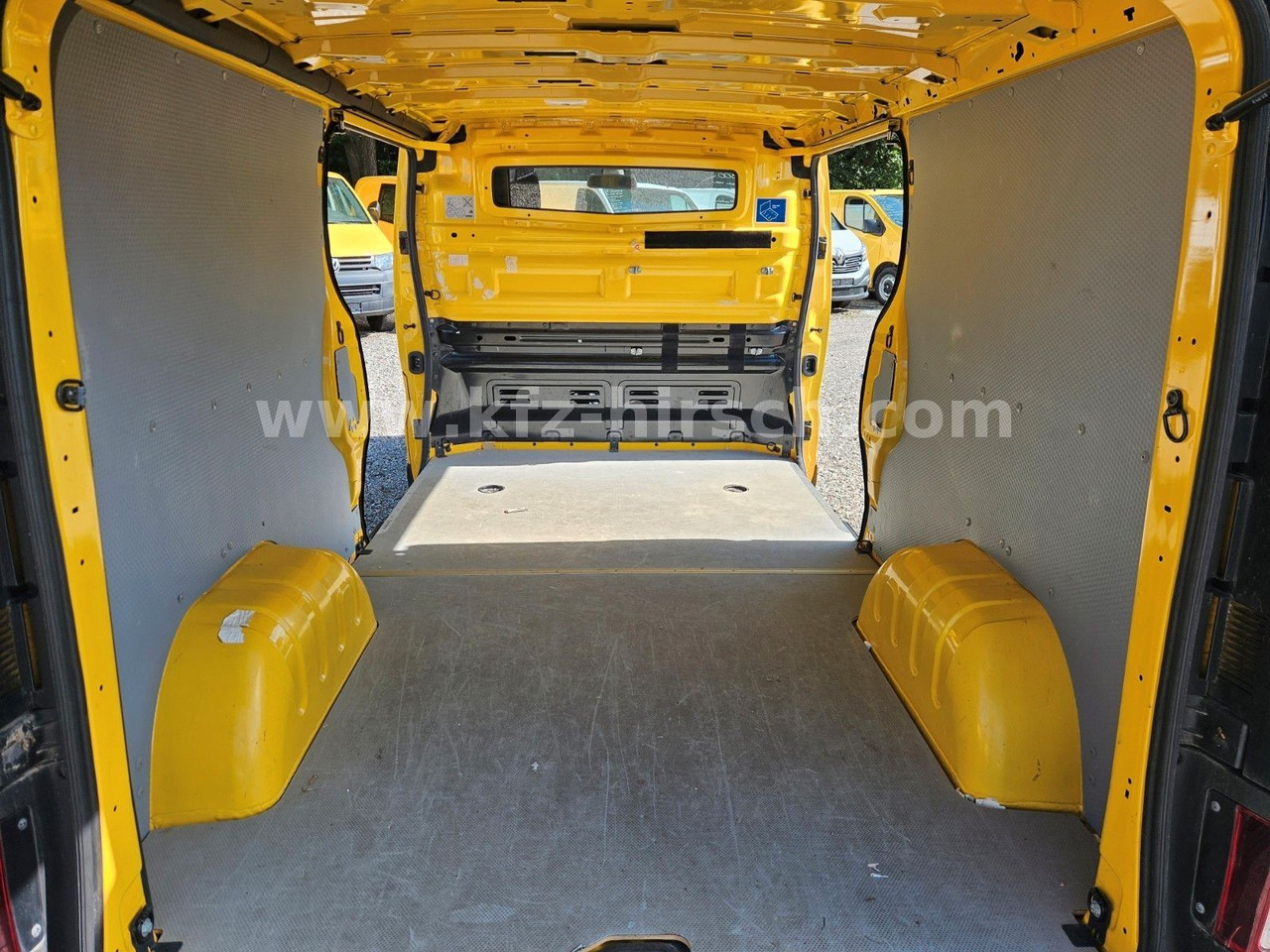 Renault Trafic Kasten L2H1 Maxi Lang Kamera 1.Hand LED - Passenger van: picture 4 Renault Trafic Kasten L2H1 Maxi Lang Kamera 1.Hand LED - Passenger van: picture 4