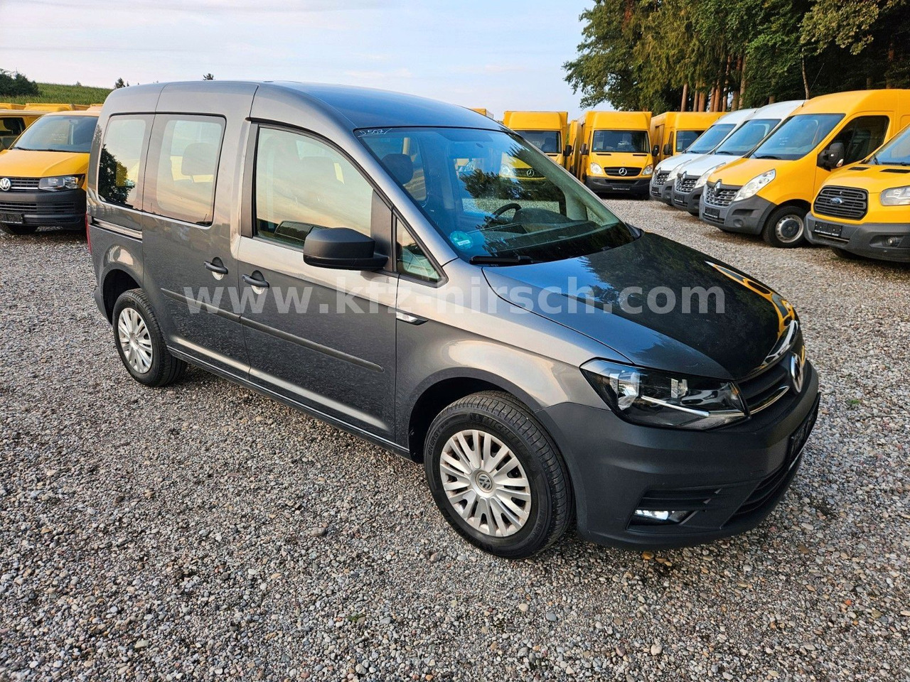 Volkswagen Caddy Temp*Sitzhzg*Navi*Blueth*2xSchiebetüre*1Hd - Passenger van: picture 1 Volkswagen Caddy Temp*Sitzhzg*Navi*Blueth*2xSchiebetüre*1Hd - Passenger van: picture 1