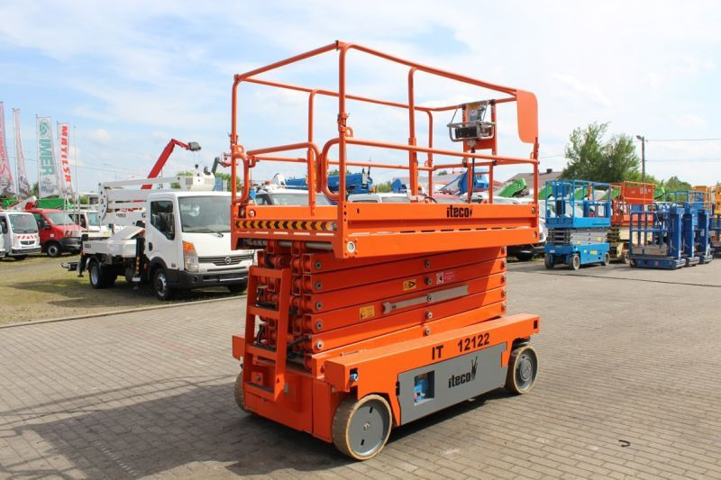 Imer podnośnik nożycowy elektryczny 14 m Imer/Iteco IT12122 scissor lift - Scissor lift: picture 4 Imer podnośnik nożycowy elektryczny 14 m Imer/Iteco IT12122 scissor lift - Scissor lift: picture 4