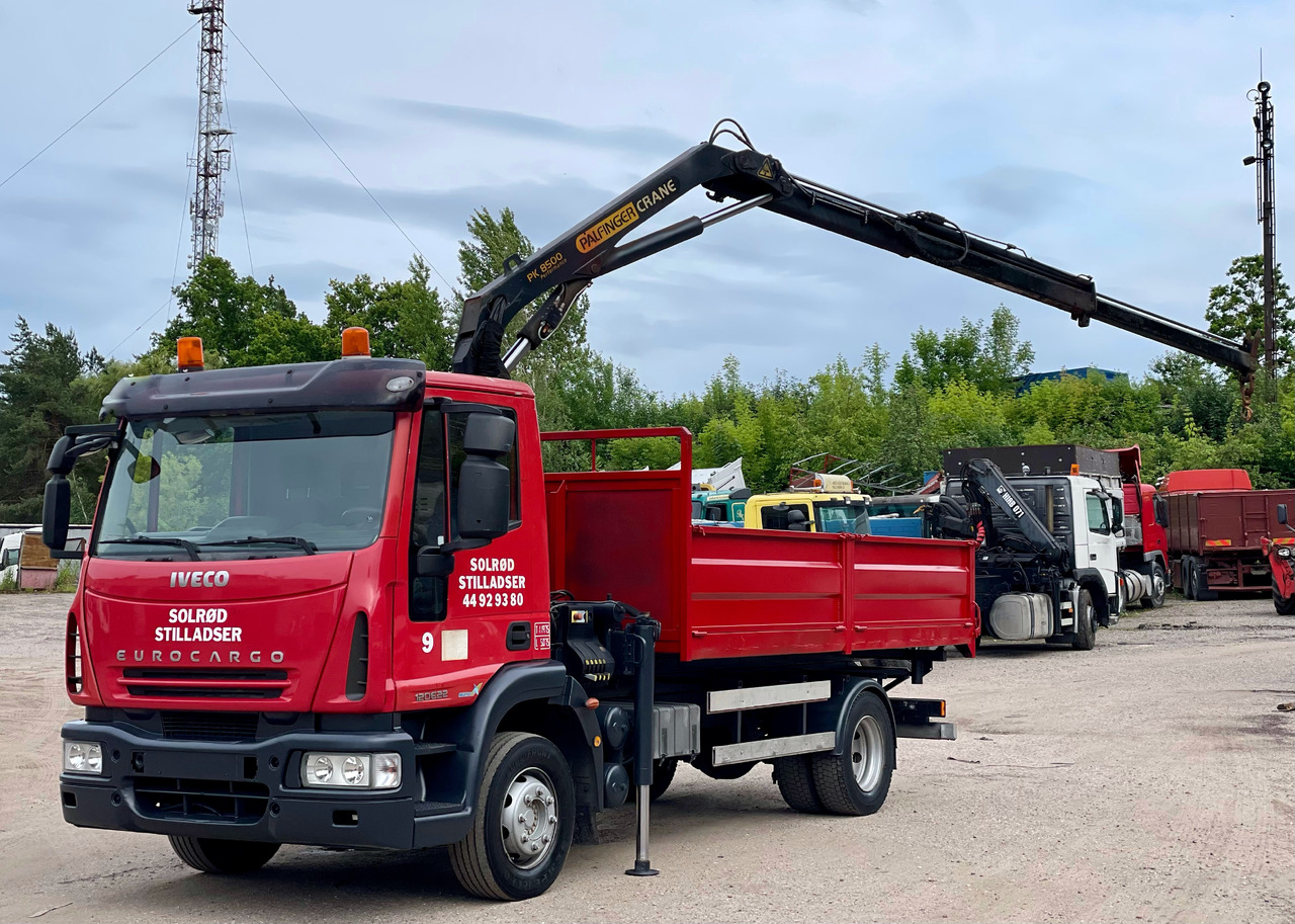 IVECO EUROCARGO - Crane truck: picture 3 IVECO EUROCARGO - Crane truck: picture 3