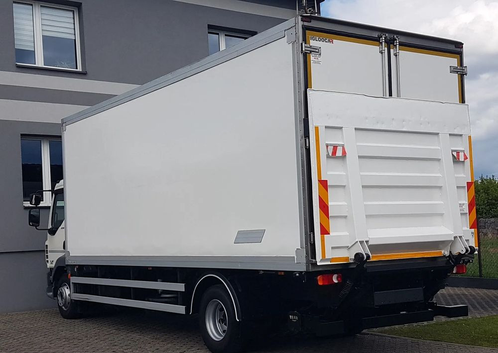 DAF 16T LF 230 WINDA CHŁODNIA 16EP 6,60x2,48x2,39 KLIMA IZOTERMA MROŹNIA - Refrigerator truck: picture 3 DAF 16T LF 230 WINDA CHŁODNIA 16EP 6,60x2,48x2,39 KLIMA IZOTERMA MROŹNIA - Refrigerator truck: picture 3