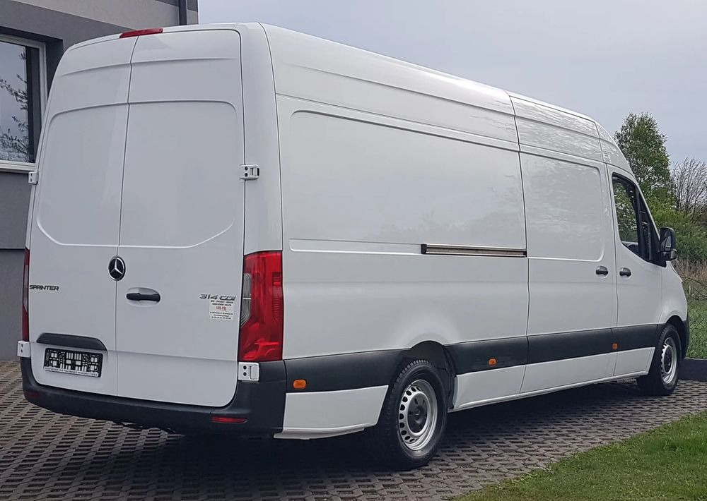 Mercedes-Benz SPRINTER MAXI CHŁODNIA AGREGAT 2 KOMORY GRZANIE KLIMA BLASZAK MANUAL - Refrigerated van: picture 4 Mercedes-Benz SPRINTER MAXI CHŁODNIA AGREGAT 2 KOMORY GRZANIE KLIMA BLASZAK MANUAL - Refrigerated van: picture 4