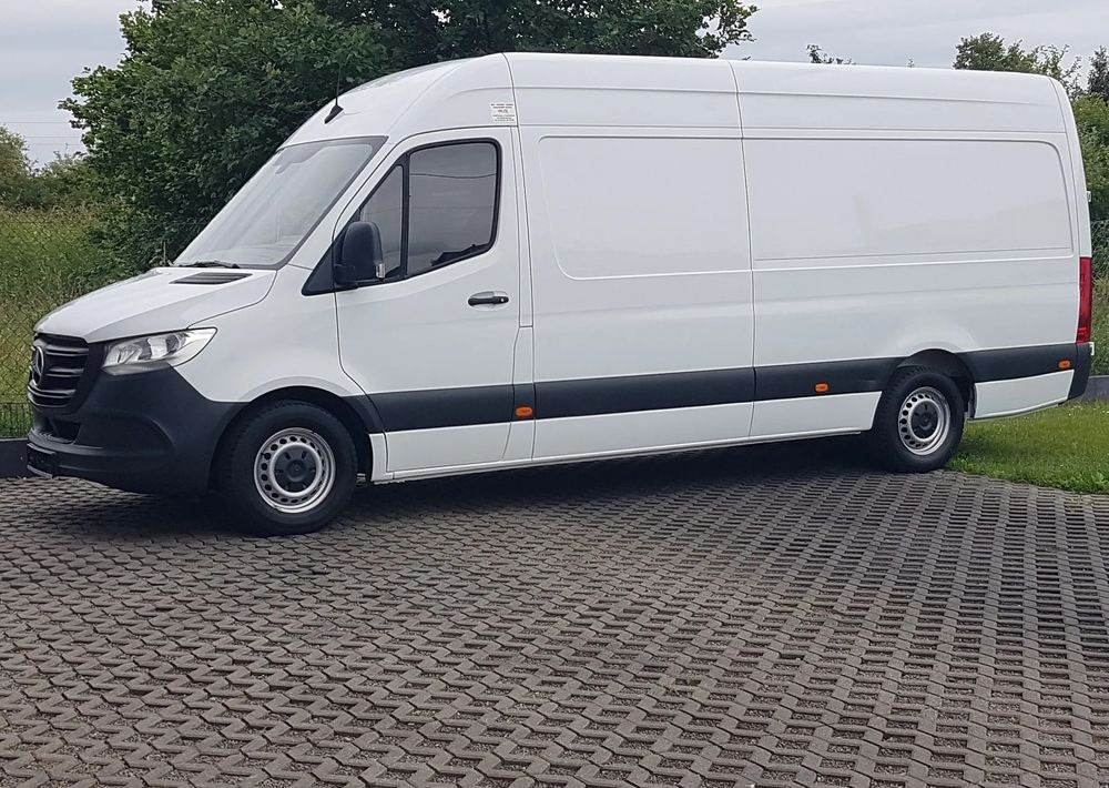 Mercedes-Benz SPRINTER MAXI CHŁODNIA AGREGAT 2 KOMORY GRZANIE KLIMA IZOTERMA MANUAL - Refrigerated van: picture 2 Mercedes-Benz SPRINTER MAXI CHŁODNIA AGREGAT 2 KOMORY GRZANIE KLIMA IZOTERMA MANUAL - Refrigerated van: picture 2
