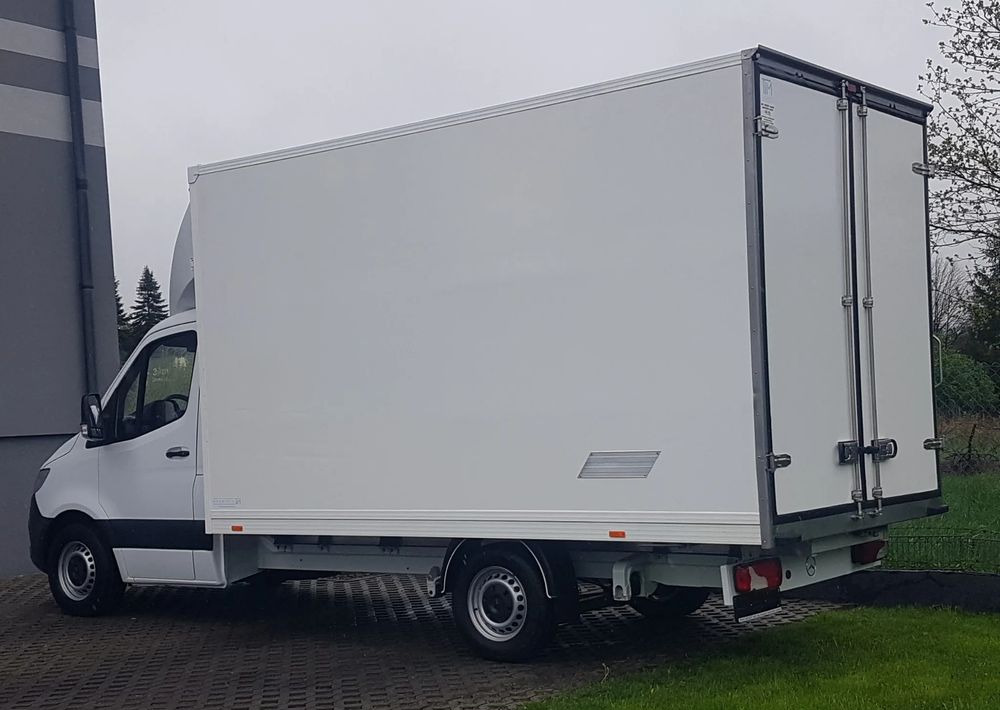 Mercedes-Benz Sprinter KONTENER 8EP 4,11x2,15x2,30 KLIMA 314 CDI MANUAL KRAJOWY AC - Box van: picture 3 Mercedes-Benz Sprinter KONTENER 8EP 4,11x2,15x2,30 KLIMA 314 CDI MANUAL KRAJOWY AC - Box van: picture 3