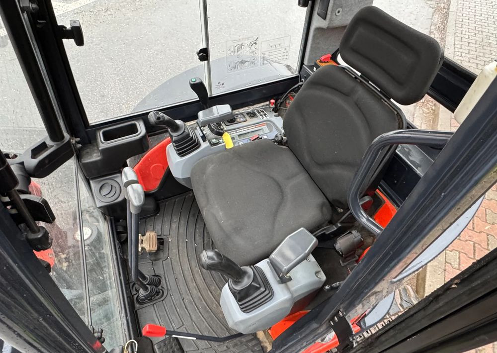 Mini excavator Kubota * Sprowadzona * Minikoparka * Kubota U 35-3&3 * 3.5 Ton *: picture 11 Mini excavator Kubota * Sprowadzona * Minikoparka * Kubota U 35-3&3 * 3.5 Ton *: picture 11