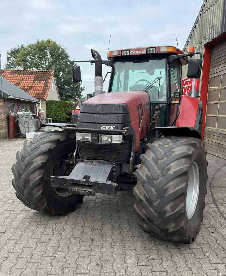 Case-IH CVX 1135 Tractoren - Farm tractor: picture 3 Case-IH CVX 1135 Tractoren - Farm tractor: picture 3