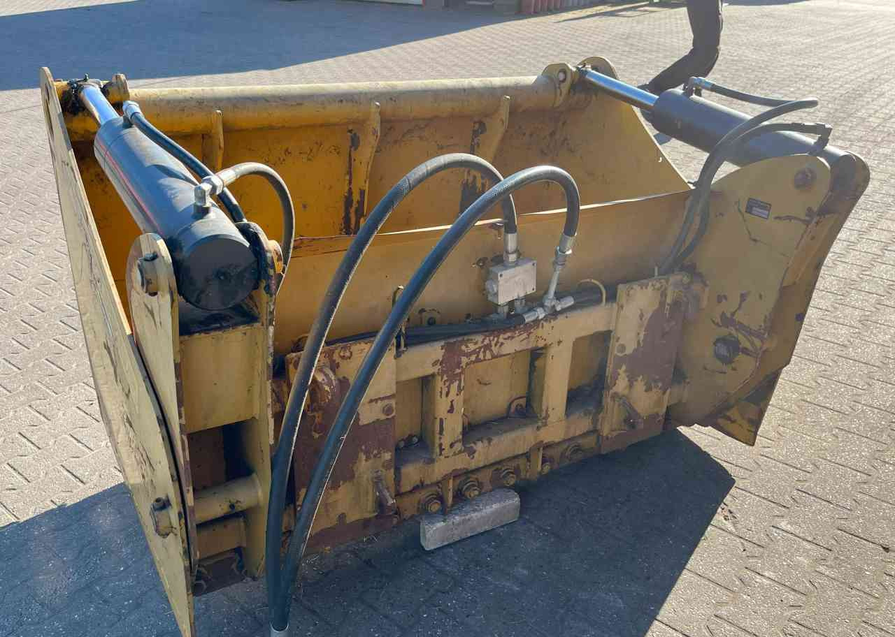 Mammut Kuilhapper Euro aansluiting voermachines - Silage equipment: picture 4 Mammut Kuilhapper Euro aansluiting voermachines - Silage equipment: picture 4