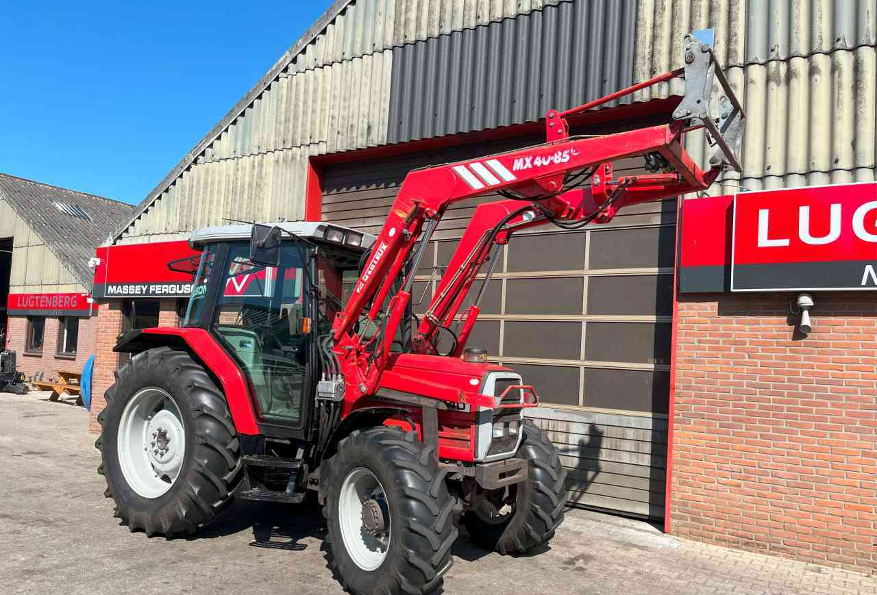 Massey Ferguson 6140 Dynashift met Mailleux voorlader tractoren *Verkocht/sold* - Farm tractor: picture 3 Massey Ferguson 6140 Dynashift met Mailleux voorlader tractoren *Verkocht/sold* - Farm tractor: picture 3