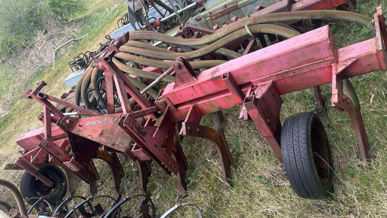 Peecon Bouwlandinjecteur, mestverwerking - Slurry injector: picture 3 Peecon Bouwlandinjecteur, mestverwerking - Slurry injector: picture 3