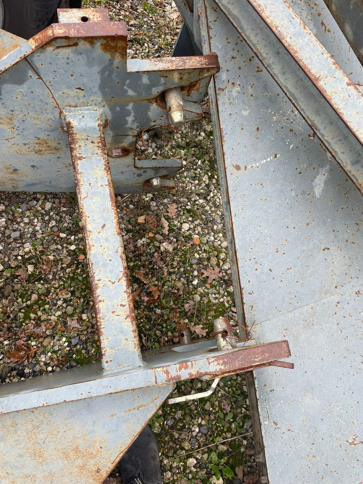 Liebherr - Self-erecting tower crane: picture 4 Liebherr - Self-erecting tower crane: picture 4