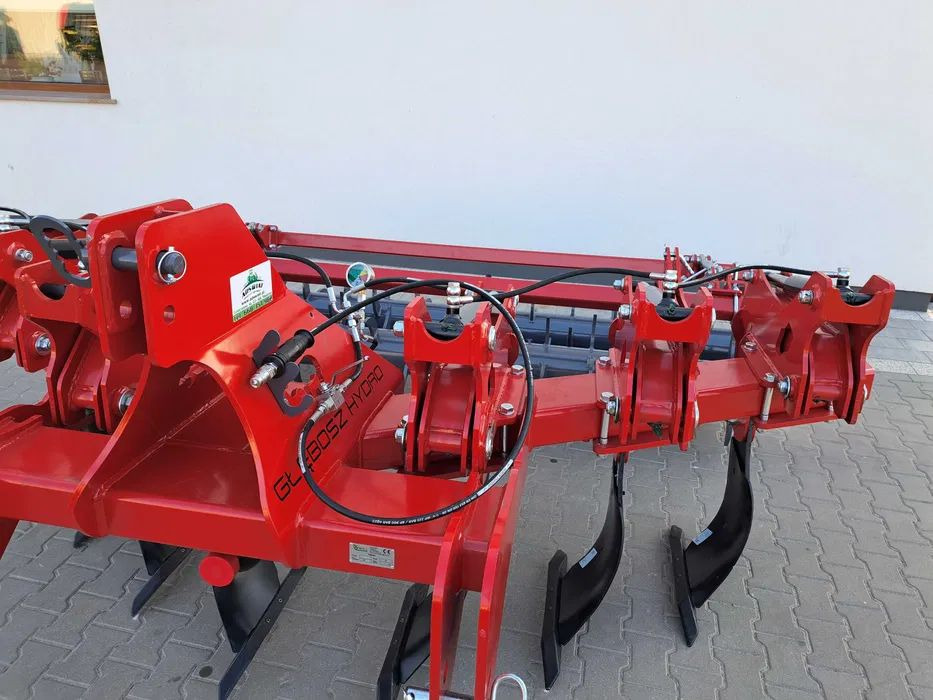 Głębosz AMJ Agro 6 łap non-stop hydrauliczne zabezpieczenie LEASING - Subsoiler: picture 2 Głębosz AMJ Agro 6 łap non-stop hydrauliczne zabezpieczenie LEASING - Subsoiler: picture 2