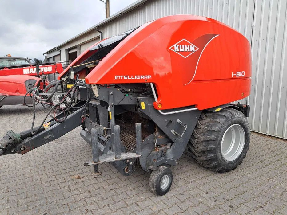 Kuhn i-BIO - Round baler: picture 2 Kuhn i-BIO - Round baler: picture 2