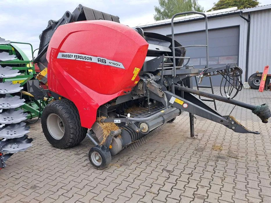 M-F MASSEY FERGUSON RB 4160V Xtra - Round baler: picture 4 M-F MASSEY FERGUSON RB 4160V Xtra - Round baler: picture 4