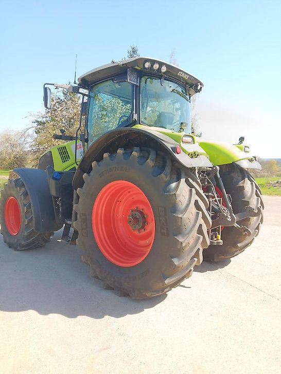 Claas Axion 810 Cmatic Cebis - Farm tractor: picture 4 Claas Axion 810 Cmatic Cebis - Farm tractor: picture 4