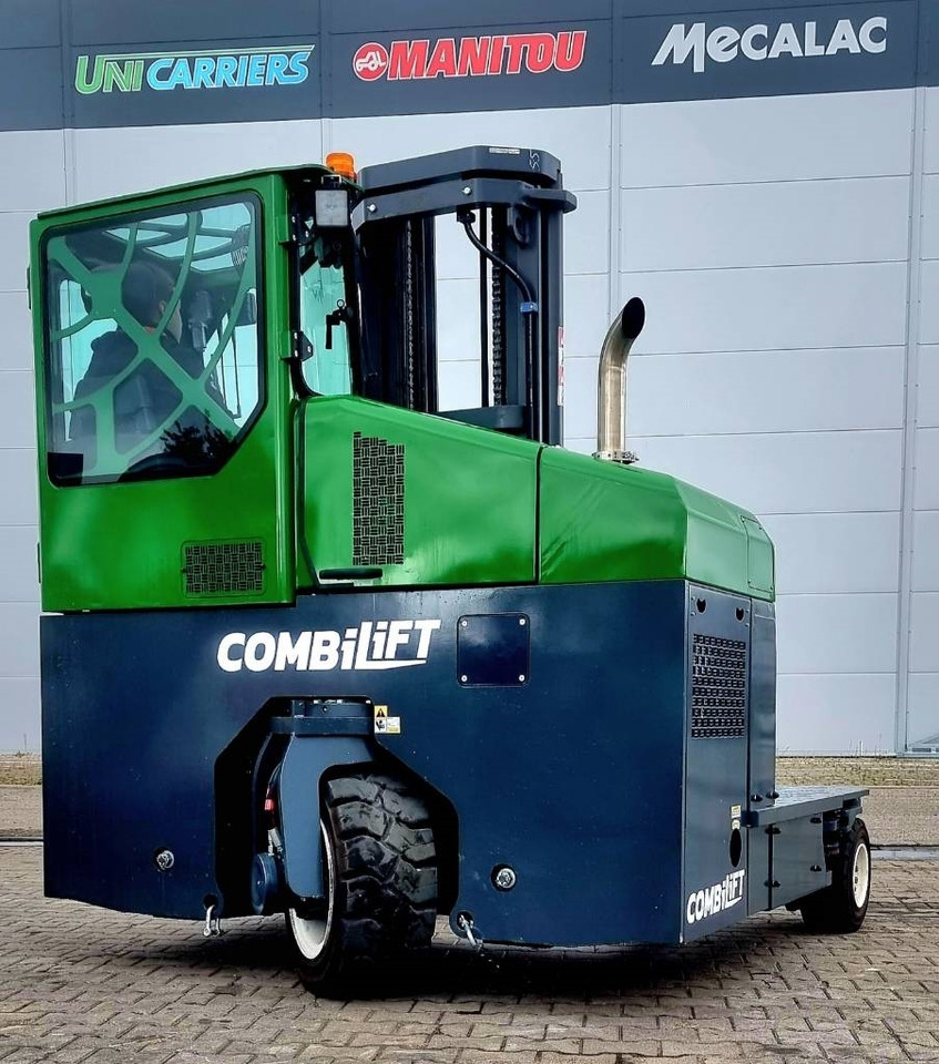 Combilift C 4000 MK4 DIESEL - 4-way reach truck: picture 3 Combilift C 4000 MK4 DIESEL - 4-way reach truck: picture 3