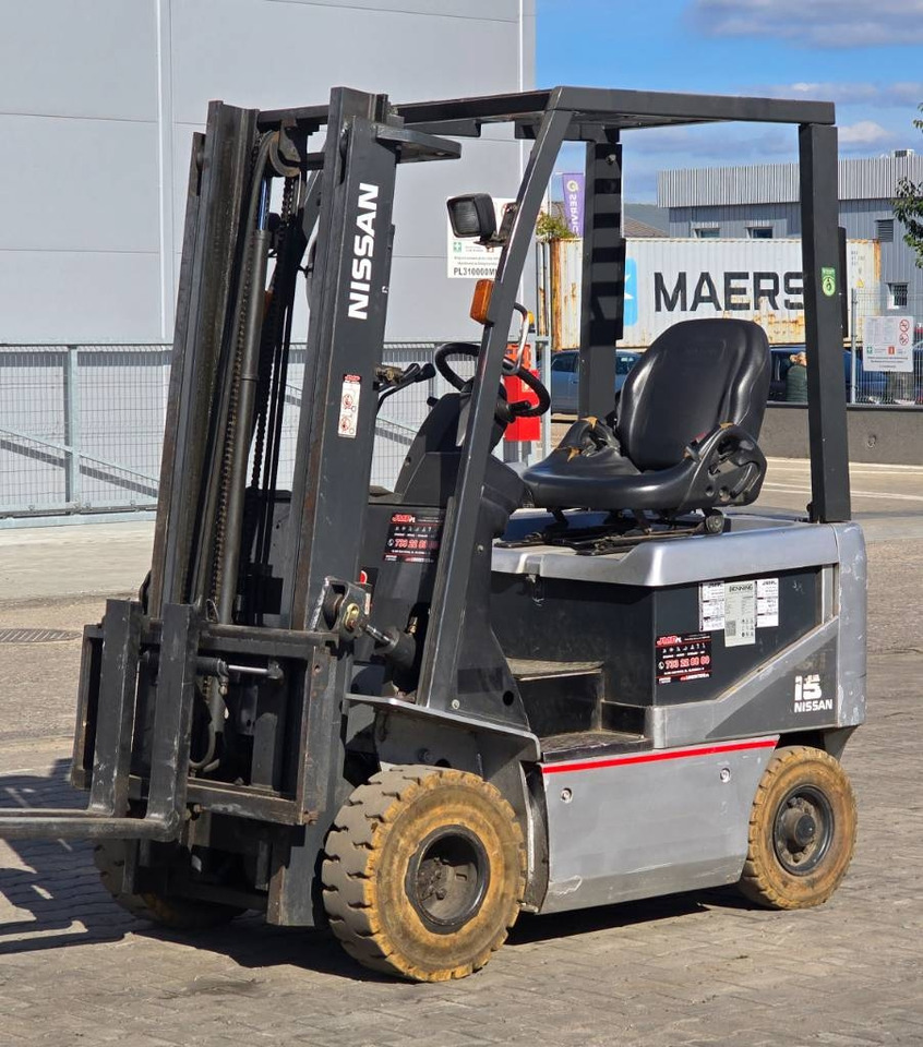 Nissan K1B1L15  - Electric forklift: picture 5 Nissan K1B1L15  - Electric forklift: picture 5