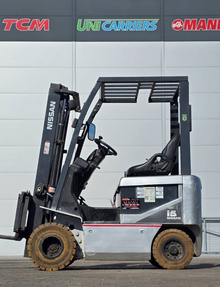 Nissan K1B1L15  - Electric forklift: picture 3 Nissan K1B1L15  - Electric forklift: picture 3