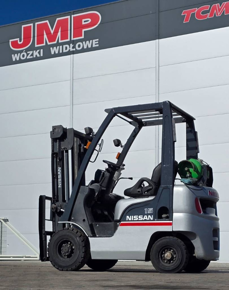 Nissan L01A15  - LPG forklift: picture 1 Nissan L01A15  - LPG forklift: picture 1