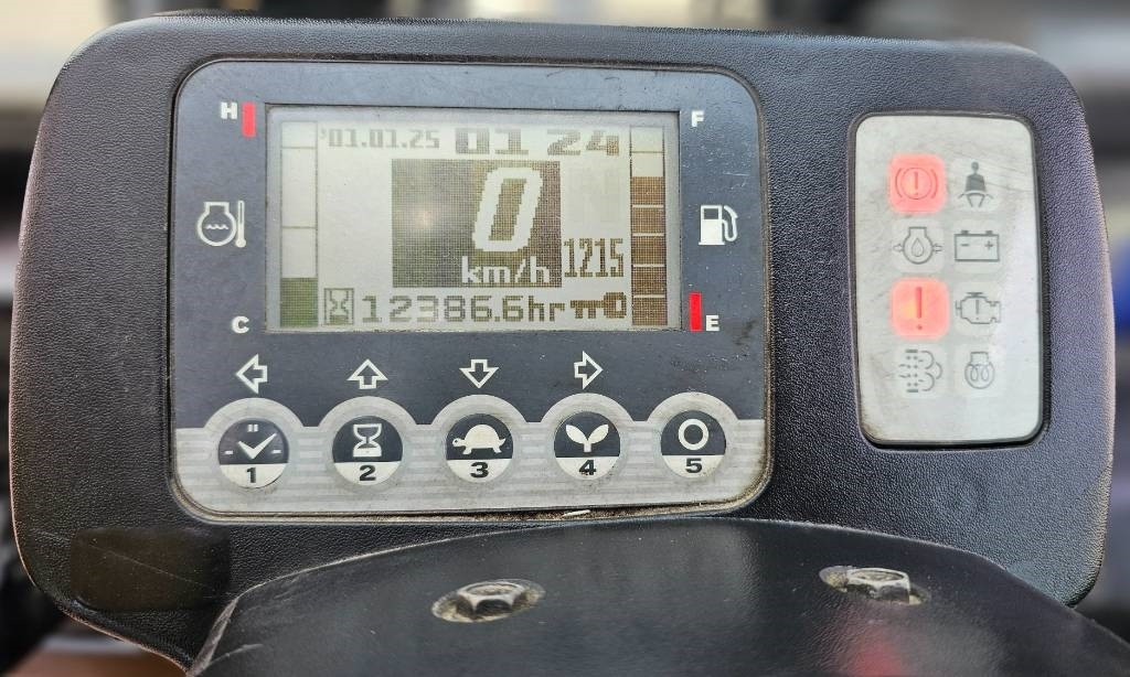 Diesel forklift UniCarriers DG1F4A50Y: picture 12