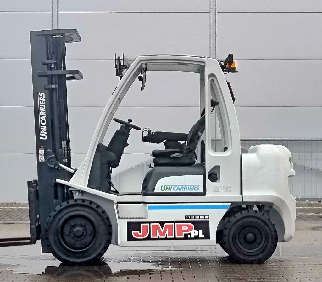UniCarriers YG 1 D2 A32 Q - Diesel forklift: picture 3 UniCarriers YG 1 D2 A32 Q - Diesel forklift: picture 3