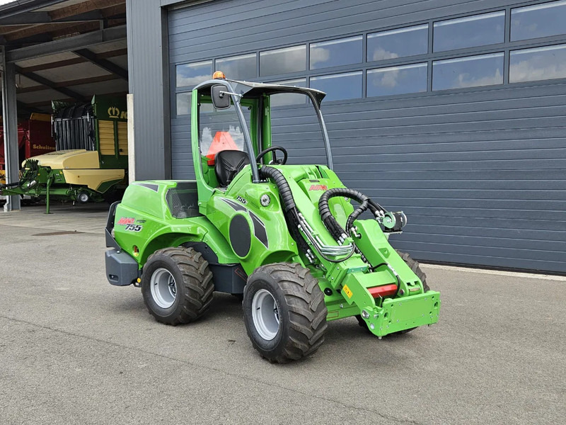 Avant 755i Rental mini-shovel - Compact track loader: picture 1 Avant 755i Rental mini-shovel - Compact track loader: picture 1