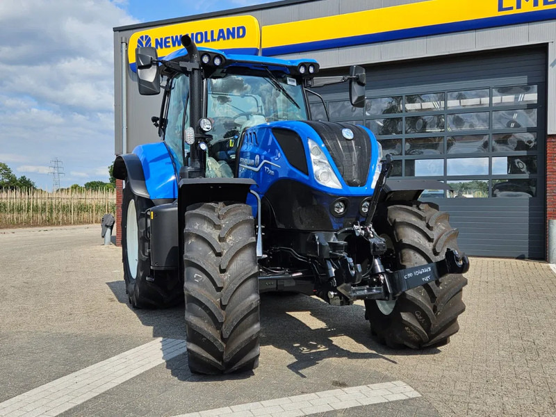 Farm tractor New Holland T7.210 Range command 50 km/h: picture 6 Farm tractor New Holland T7.210 Range command 50 km/h: picture 6