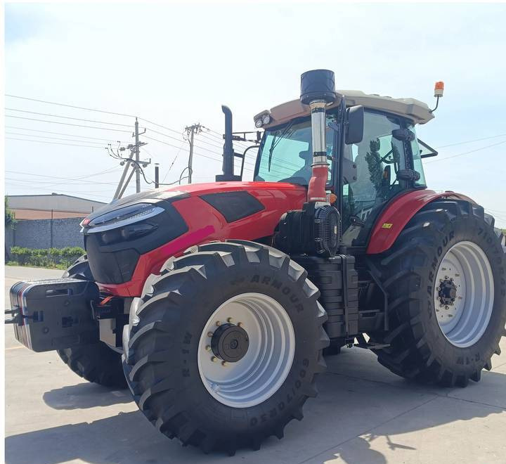 NEW MAXUS 260 HP 4x4 Tractor Warranty up to 10 YEARS НОВИЙ MAXUS 260 К.с. Трактор 4x4 Гарантія до 10 РОКІВ NOWY MAXUS 260 KM Ciągnik 4x4 Gwarancja do 10 LAT - Farm tractor: picture 2 NEW MAXUS 260 HP 4x4 Tractor Warranty up to 10 YEARS НОВИЙ MAXUS 260 К.с. Трактор 4x4 Гарантія до 10 РОКІВ NOWY MAXUS 260 KM Ciągnik 4x4 Gwarancja do 10 LAT - Farm tractor: picture 2