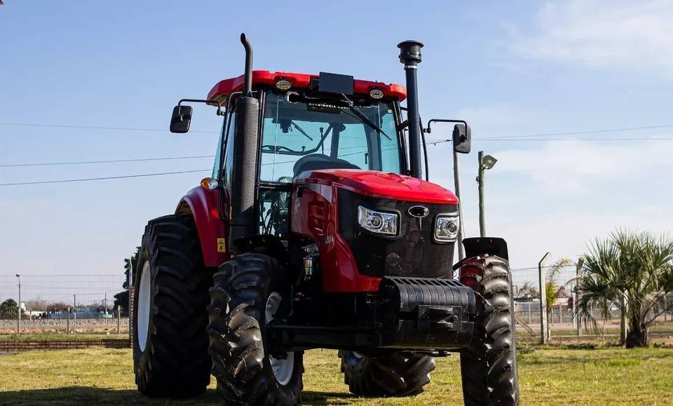 NEW MAXUS X130X HP 4x4 Tractor Euro 5 Warranty up to 10 YEARS | НОВИЙ MAXUS X130X К.с. 4x4 Трактор Євро 5 Гарантія до 10 РОКІВ - Farm tractor: picture 4 NEW MAXUS X130X HP 4x4 Tractor Euro 5 Warranty up to 10 YEARS | НОВИЙ MAXUS X130X К.с. 4x4 Трактор Євро 5 Гарантія до 10 РОКІВ - Farm tractor: picture 4