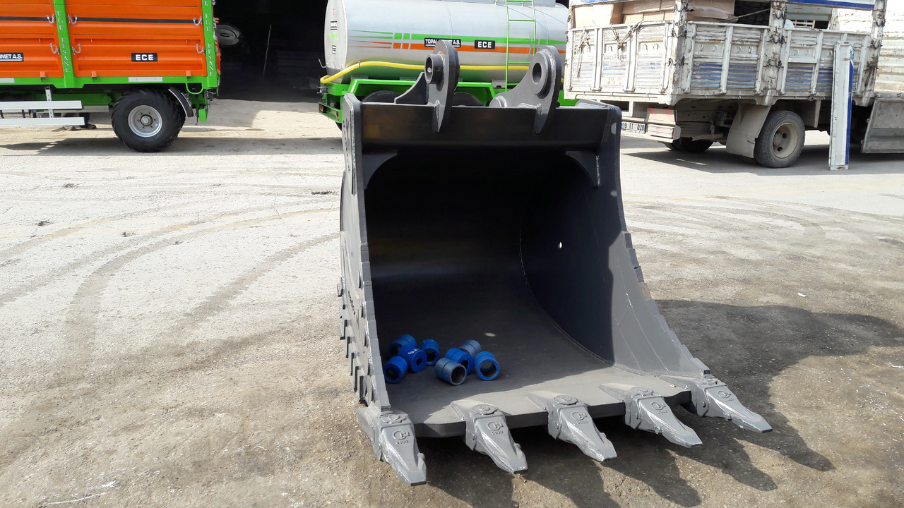 KOMATSU - Excavator bucket for Construction machinery: picture 3 KOMATSU - Excavator bucket for Construction machinery: picture 3