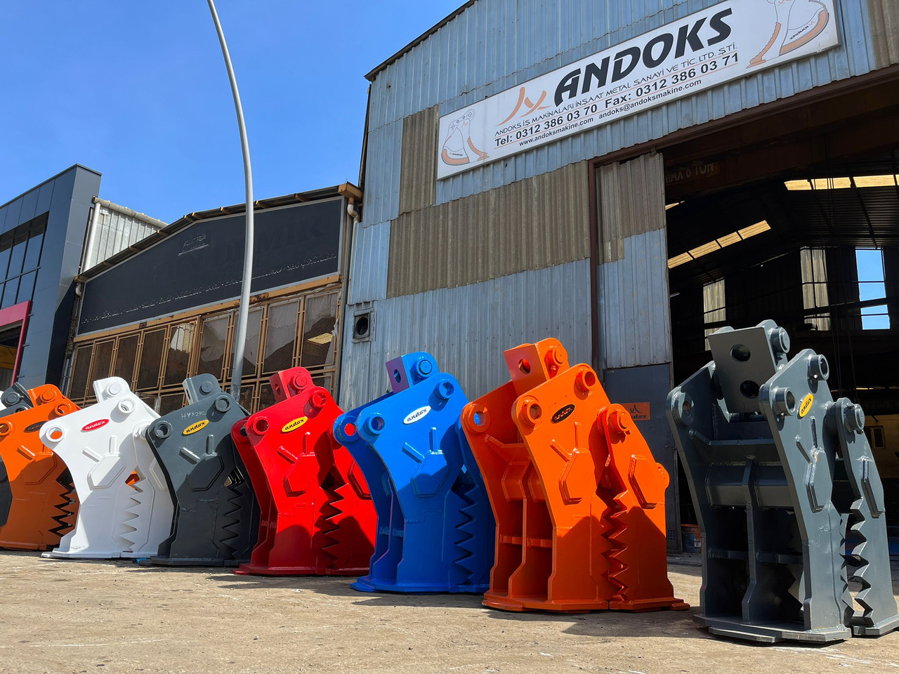 - Demolition shears for Construction machinery: picture 1 - Demolition shears for Construction machinery: picture 1