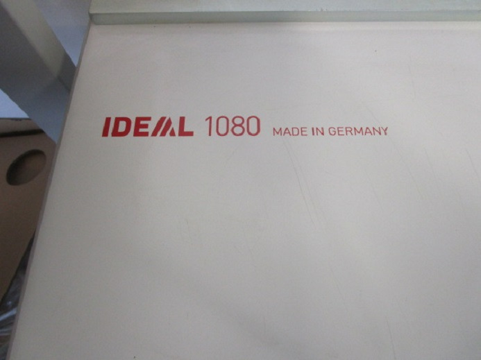 HEBELSCHNEIDER IDEAL 1080 - Paper cutting machine: picture 3 HEBELSCHNEIDER IDEAL 1080 - Paper cutting machine: picture 3