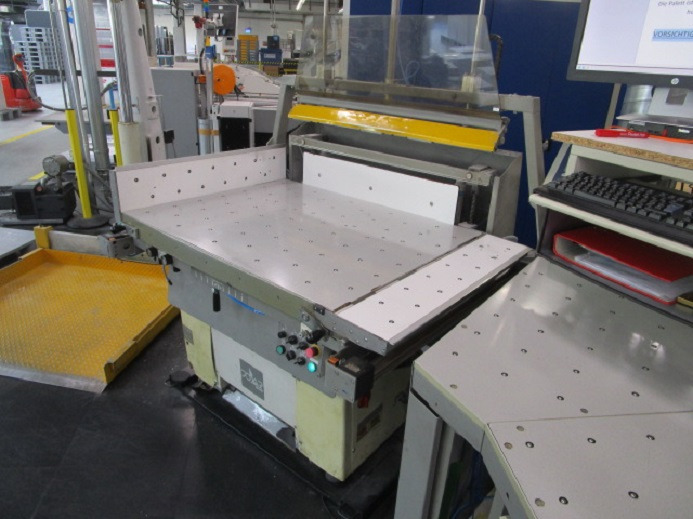 POLAR 137 ED-AT - Paper cutting machine: picture 4 POLAR 137 ED-AT - Paper cutting machine: picture 4