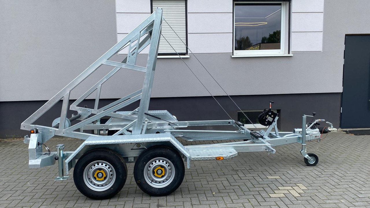 PRZYCZEPA WARK KABLOWA POD BĘBEN KABLOWY DMC 2700KG / WARK Cable Trailer for Cable Drum DMC 2700KG - Cable drum trailer: picture 4 PRZYCZEPA WARK KABLOWA POD BĘBEN KABLOWY DMC 2700KG / WARK Cable Trailer for Cable Drum DMC 2700KG - Cable drum trailer: picture 4