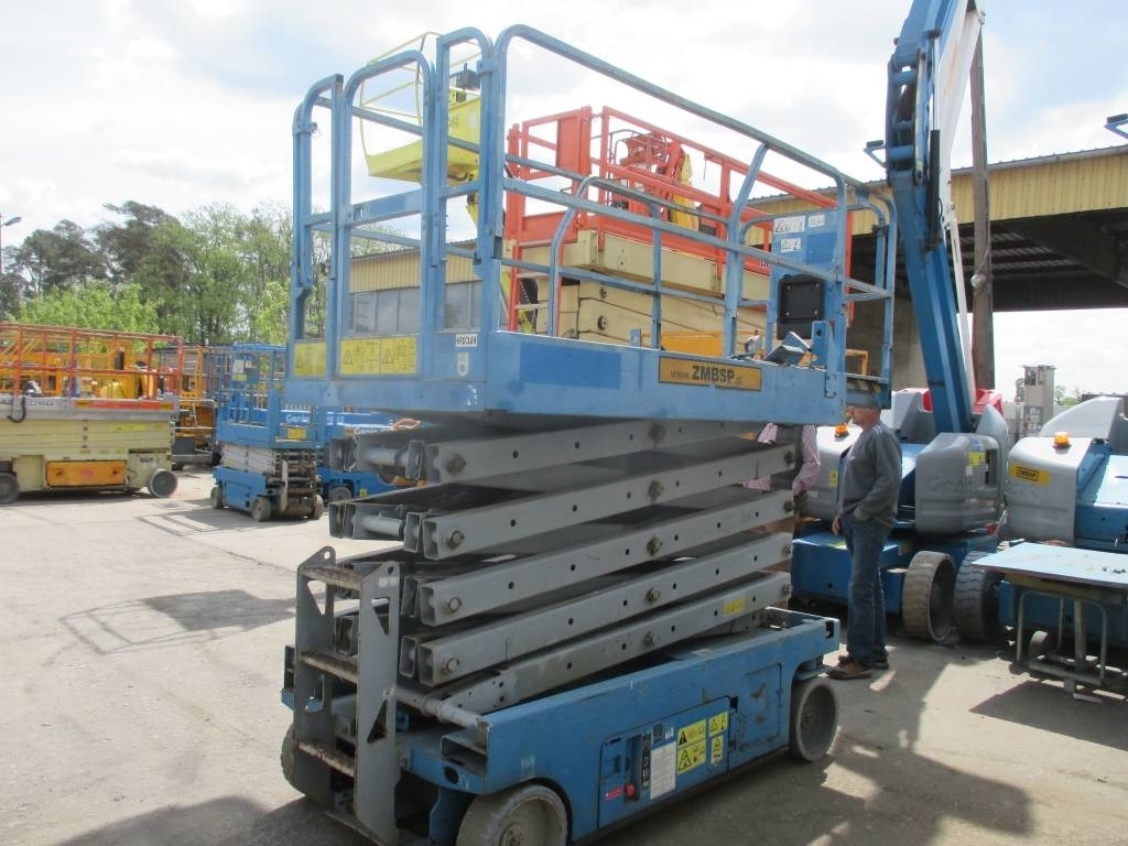 Genie GS 3246 - Scissor lift: picture 5 Genie GS 3246 - Scissor lift: picture 5