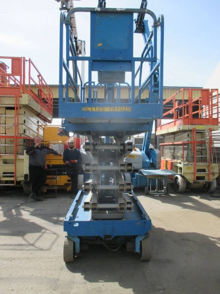 Genie GS 3246 - Scissor lift: picture 3 Genie GS 3246 - Scissor lift: picture 3