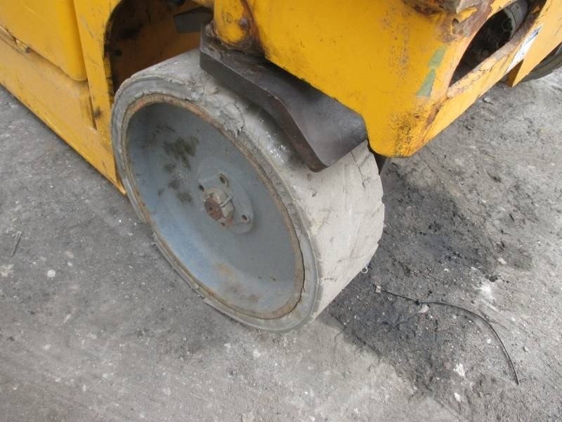 Scissor lift Haulotte Compact 14: picture 11