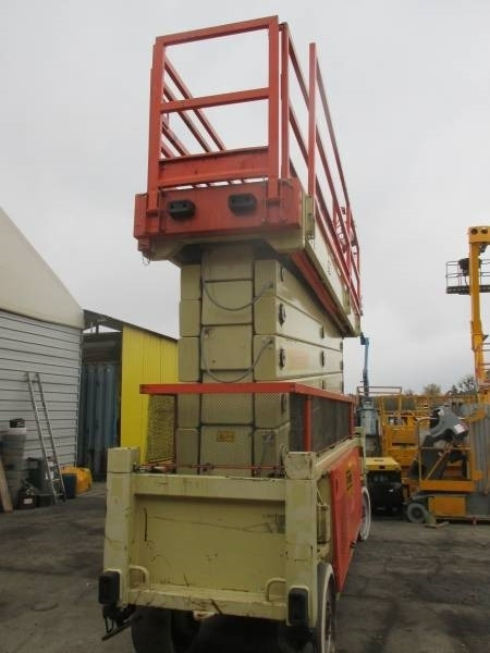 JLG Liftlux 245-12 - Scissor lift: picture 4 JLG Liftlux 245-12 - Scissor lift: picture 4